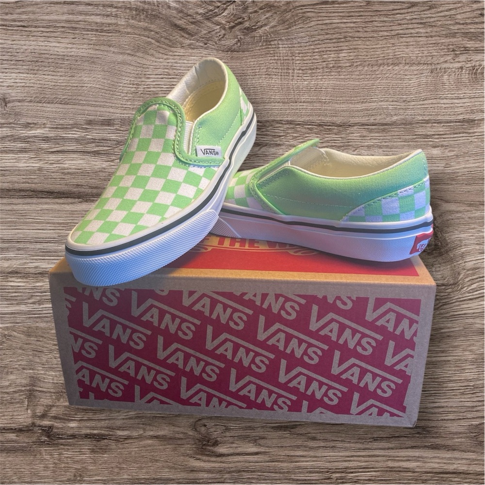 Vans Green Sneakers Classic Checkerboard Design